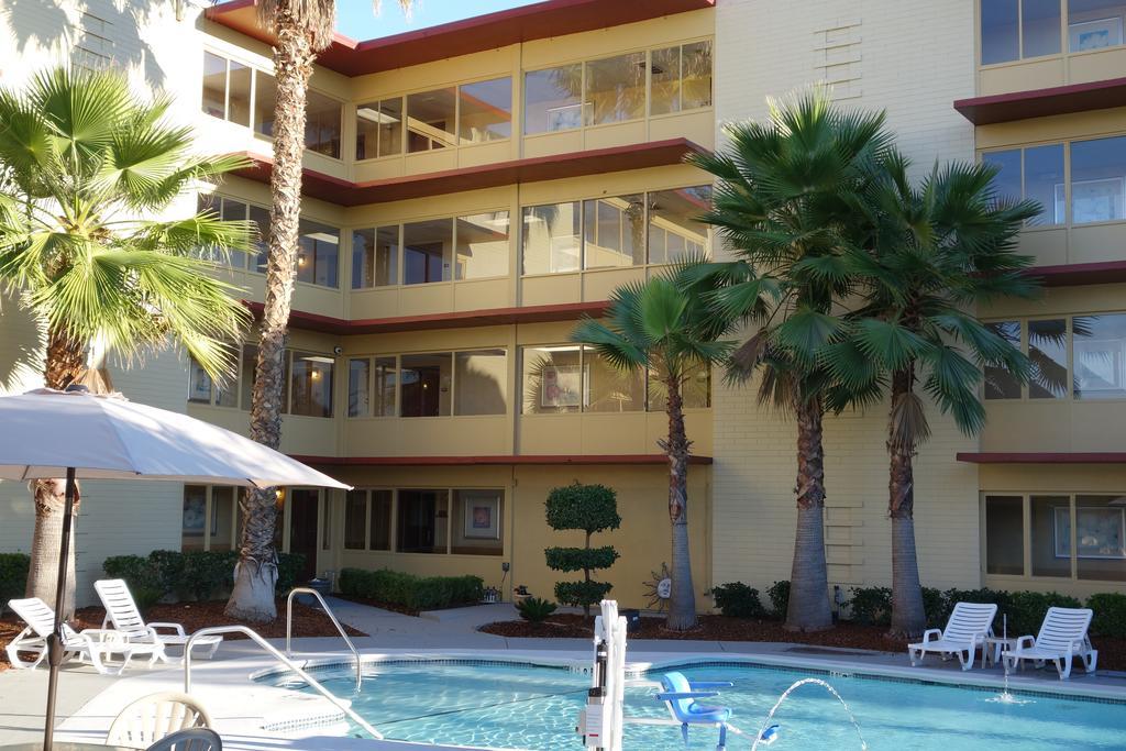 Ramada By Wyndham Sacramento Hotel North Highlands Eksteriør billede